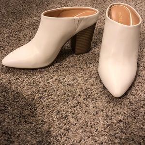 Brand NEW Express white faux leather booties!